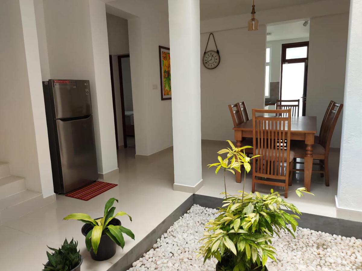 Oesis - Stylish Villa Steps From Historic Galle Fort エクステリア 写真