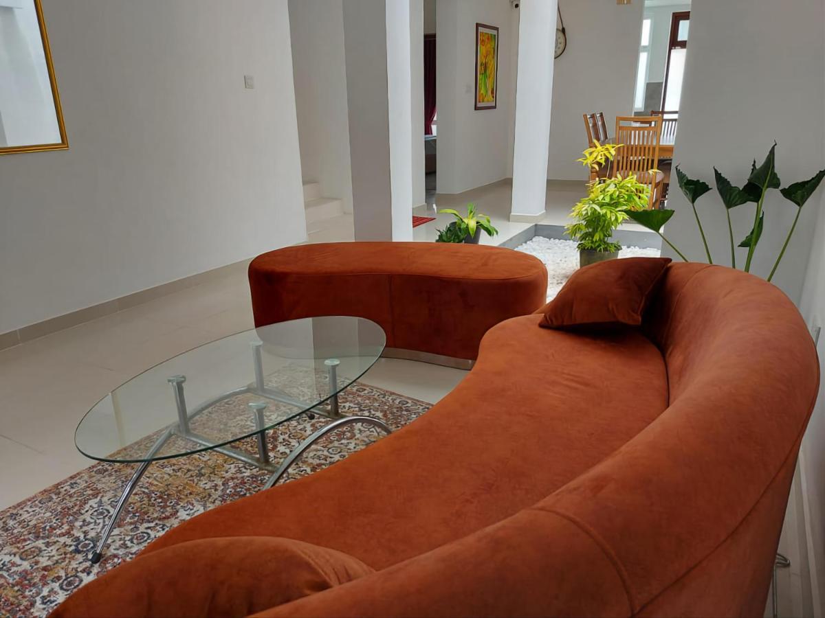 Oesis - Stylish Villa Steps From Historic Galle Fort エクステリア 写真