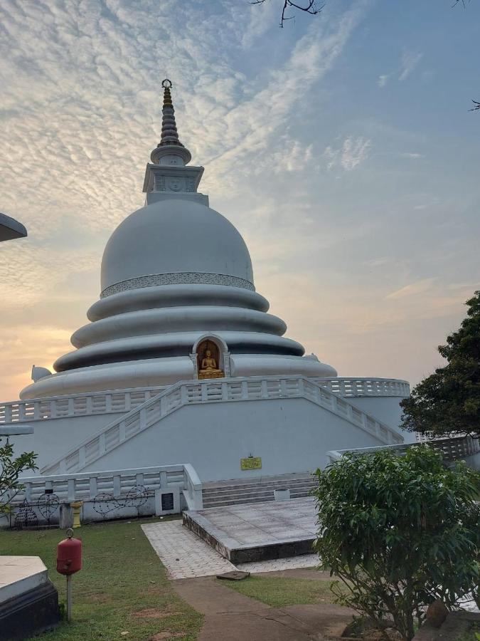 Oesis - Stylish Villa Steps From Historic Galle Fort エクステリア 写真