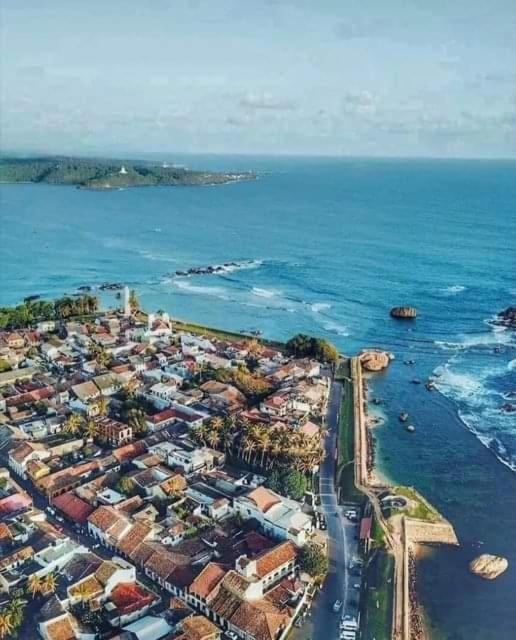 Oesis - Stylish Villa Steps From Historic Galle Fort エクステリア 写真