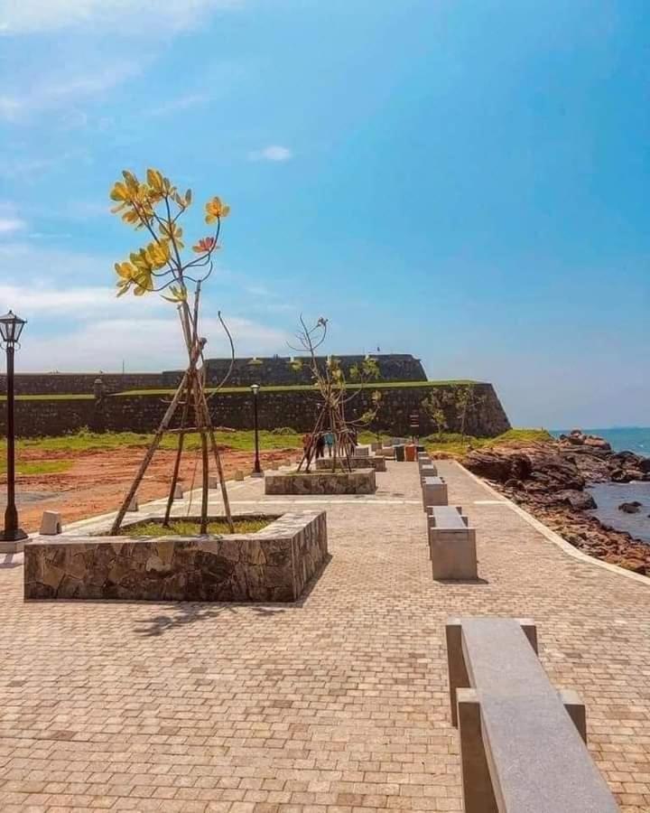 Oesis - Stylish Villa Steps From Historic Galle Fort エクステリア 写真